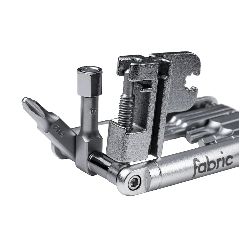 16 In 1 Tool - Image 3