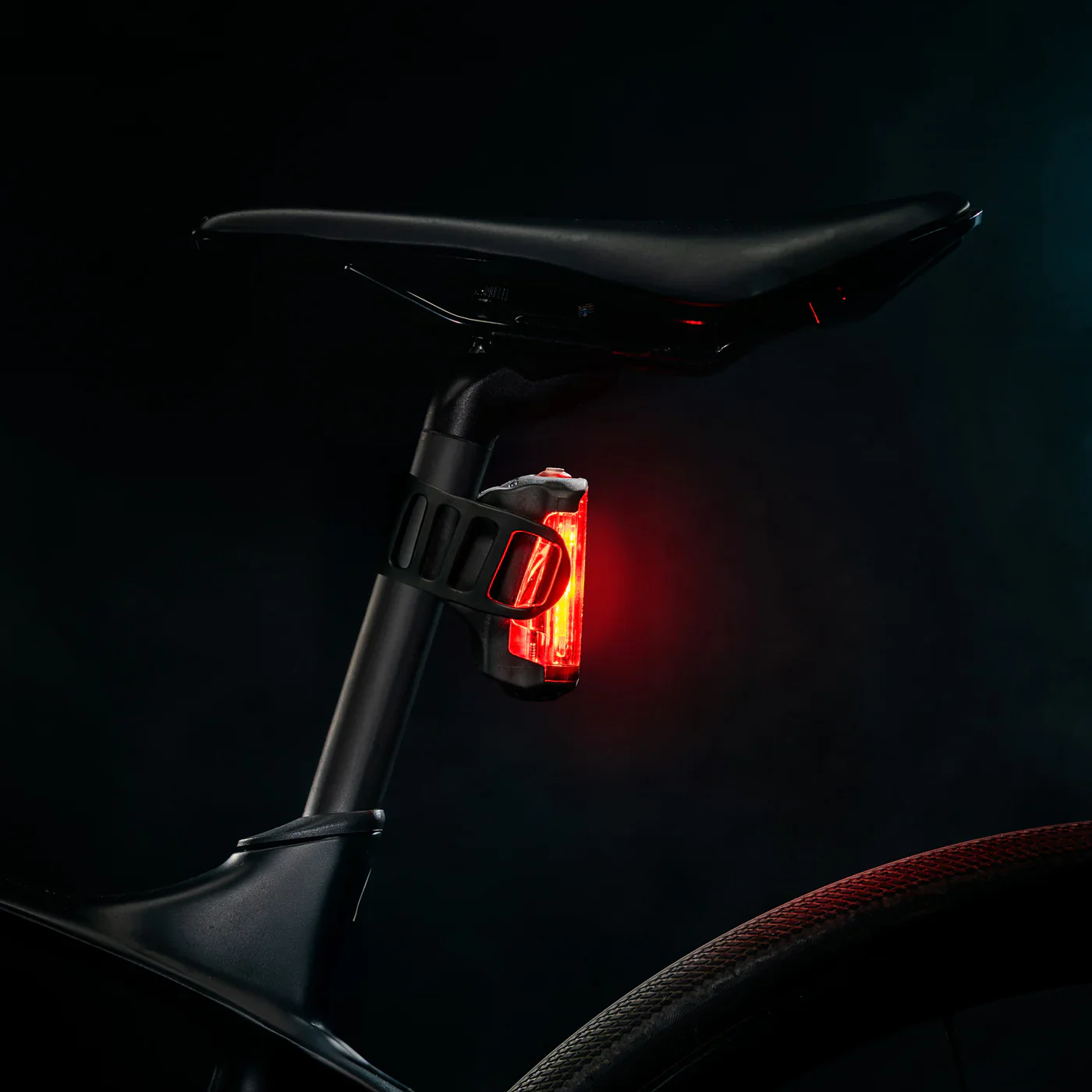 Radar Drive Rear Light - Image 8