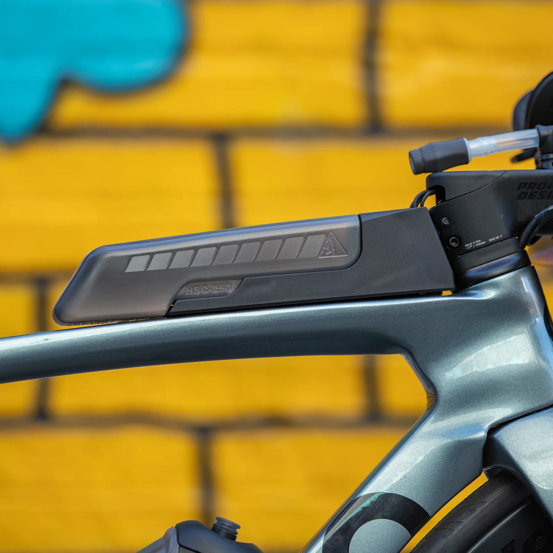 HSC 250 Top Tube Flask - Image 4